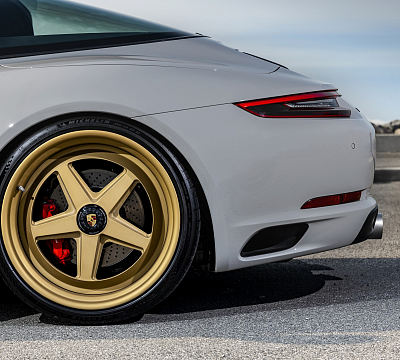 Фото дисков Rotiform 917 на Porsche 911 VII