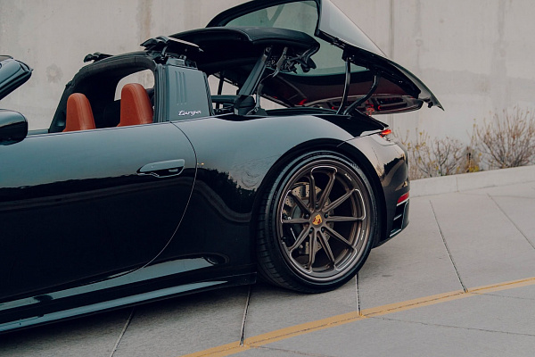 Фото дисков Brixton Forged R11-RS Сатиновая темная бронза на Porsche 911 VIII