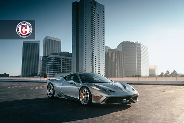 Фото дисков HRE 305 Полированный лак на Ferrari 458