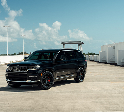 Фото дисков Vossen HF-5 на Jeep Grand Cherokee V