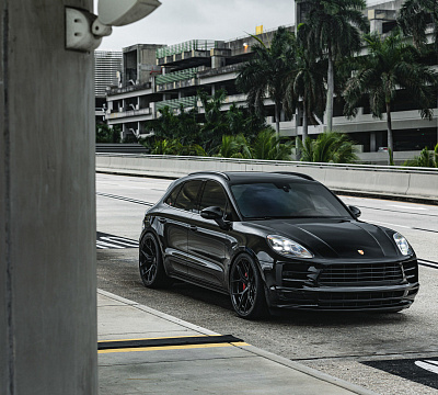 Фото дисков Vossen HF-5 на Porsche Macan I