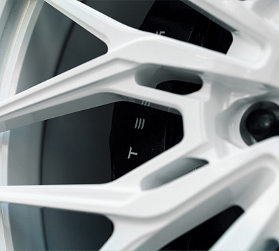 Фото дисков Anrky S1-X1 на Tesla Model S