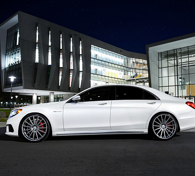Фото дисков Vossen VFS-2 на Mercedes-Benz S-Class (W222, C217)