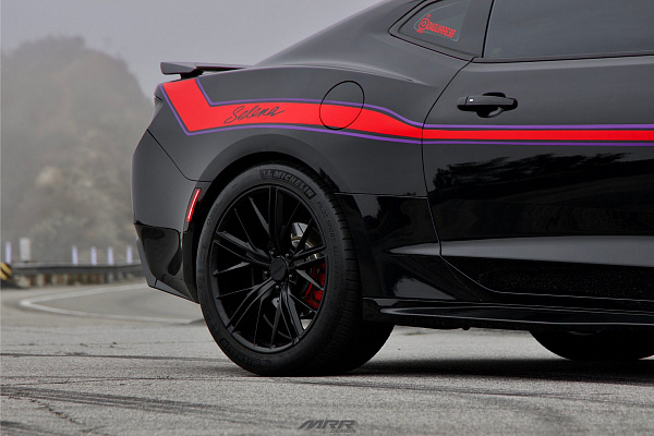 Фото дисков MRR M650 Черный сатин на Chevrolet Camaro VI