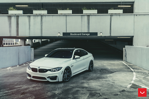 Фото дисков Vossen HF-5 Сатиновый графит на BMW 4/M4 (F32/F82)