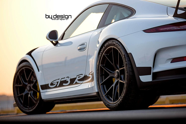 Фото дисков HRE P101 Черный сатин на Porsche 911 VII