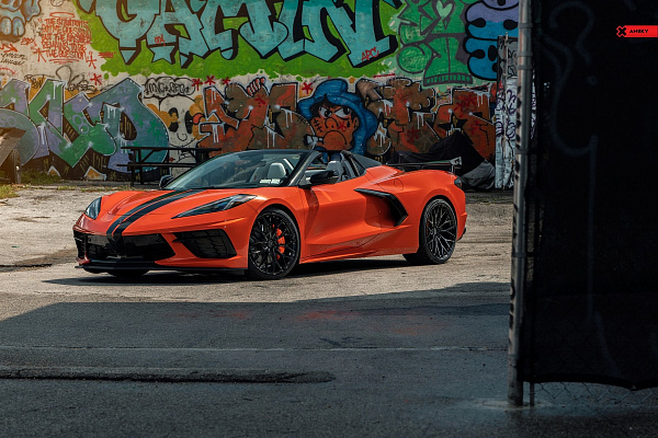 Фото дисков Anrky AN10 Черный глянец на Chevrolet Corvette C8