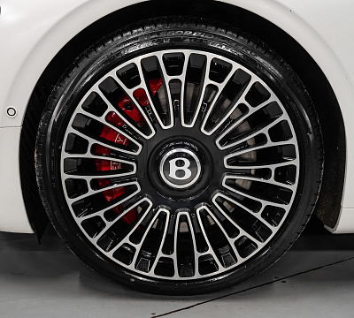 Фото дисков Brixton Forged LX01 на Bentley Continental GT III