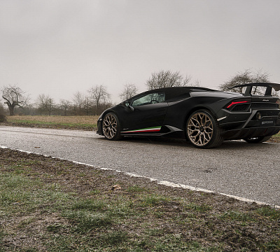 Фото дисков Vossen S17-01 на Lamborghini Huracan