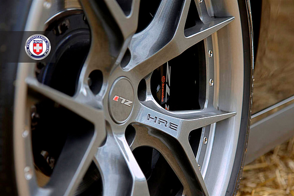 Фото дисков HRE S101 Глянцевый графит на Chevrolet Camaro V