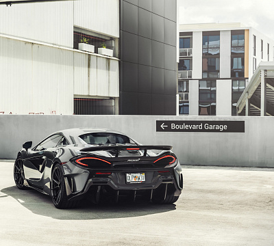 Фото дисков Vossen EVO-2 на McLaren 600