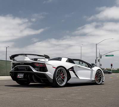 Фото дисков Vossen S17-01 (3-Piece) на Lamborghini Aventador