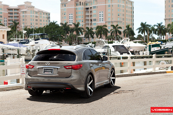 Фото дисков Vossen CV3 Алмазная проточка на Infiniti FX II
