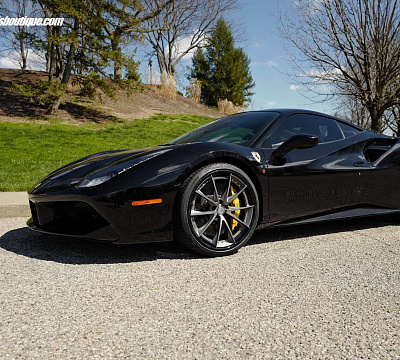 Фото дисков HRE S204 на Ferrari 488