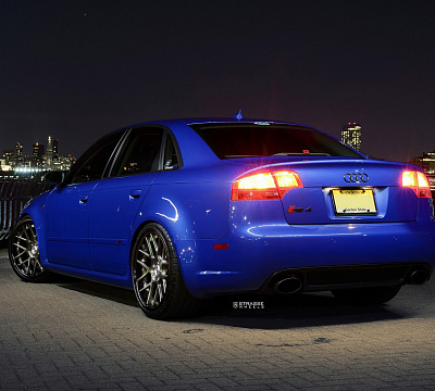 Фото дисков Strasse Wheels SM7 Deep Concave на Audi A/S/RS 4 (B8)