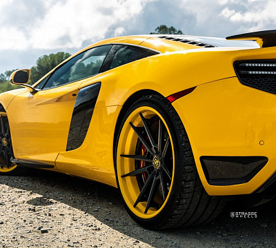 Фото дисков Strasse Wheels SV1 Deep Concave FS на McLaren 650S