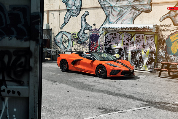 Фото дисков Anrky AN10 Черный глянец на Chevrolet Corvette C8
