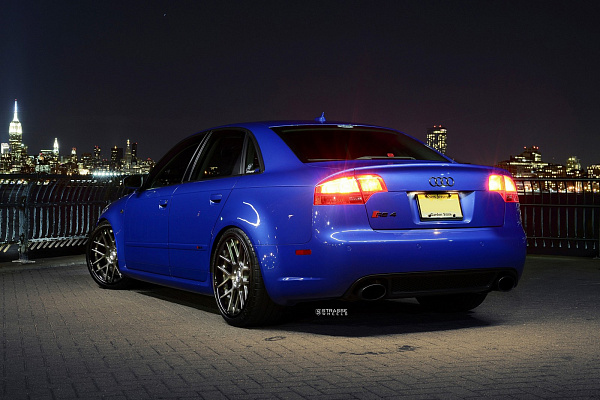Фото дисков Strasse Wheels SM7 Deep Concave Другой цвет на Audi A/S/RS 4 (B8)