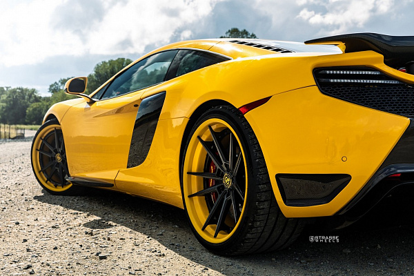 Фото дисков Strasse Wheels SV1 Deep Concave FS Другой цвет на McLaren 650S