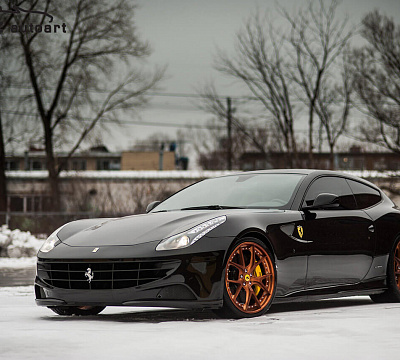 Фото дисков HRE S101 на Ferrari FF