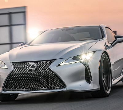 Фото дисков Vossen M-X1 на Lexus LC 500