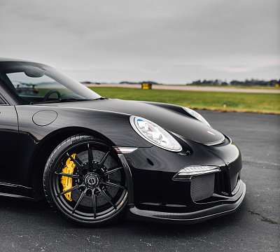Фото дисков Brixton Forged R11-R на Porsche 911 VII