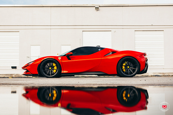 Фото дисков Vossen M-X2 Черный сатин на Ferrari SF90