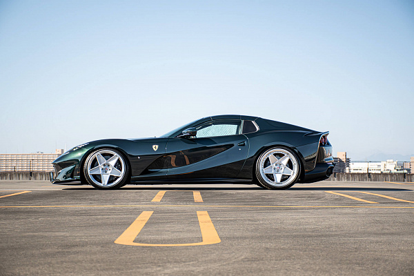 Ferrari 812 GTS