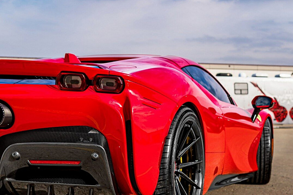 Фото дисков Savini SV10 Другой цвет на Ferrari SF90