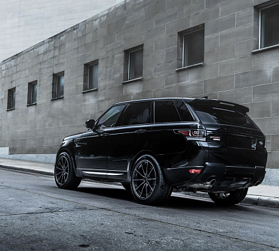 Фото дисков Savini SV-F1 на Range Rover Sport II