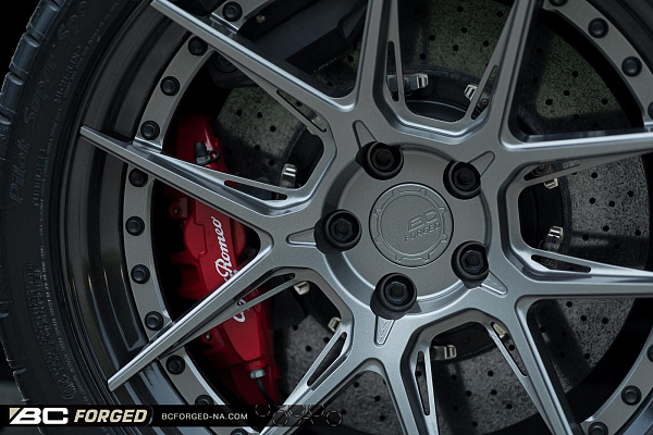 Фото дисков BC Forged HCA381 Сатиновый графит на Alfa Romeo Giulia II (952)