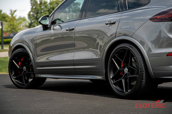Фото дисков HRE FF11 Черный сатин на Porsche Cayenne II