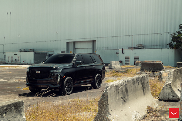 Фото дисков Vossen HF6-5 Черный глянец на Cadillac Escalade V
