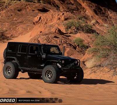 Фото дисков BC Forged LE72 // MLE72 на Jeep Wrangler III (JK)