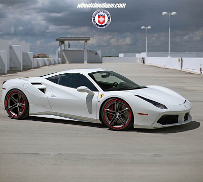 Фото дисков HRE S207 на Ferrari 488