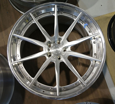ADV.1 ADV10 Track Spec CS