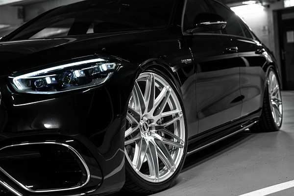 Mercedes-Benz S63 E performence (W223)