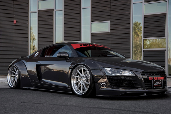Фото дисков Savini BM15 Глянцевый лак на Audi R8 (4S)