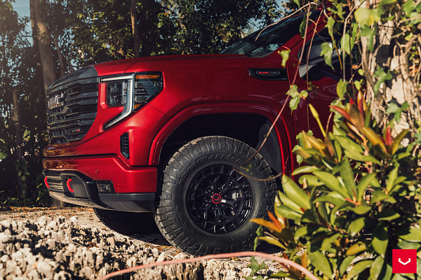 Фото дисков Vossen HFX-1 (6-Lug) Черный сатин на GMC Sierra IV