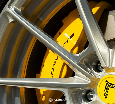 Фото дисков Anrky AN28 на Chevrolet Corvette C8