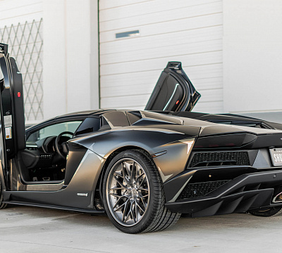 Фото дисков HRE S200 на Lamborghini Aventador