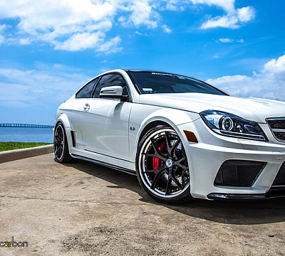 Фото дисков HRE S101 на Mercedes-Benz C-Class (W204)