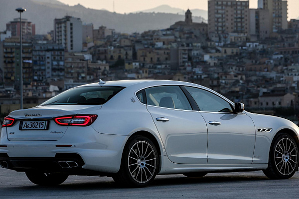 Фото дисков Maserati GTS  на Maserati Quattroporte VI