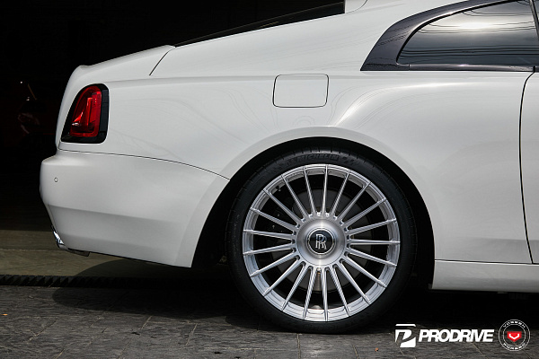 Фото дисков Vossen S17-13 Глянцевый лак на Rolls-Royce Wraith
