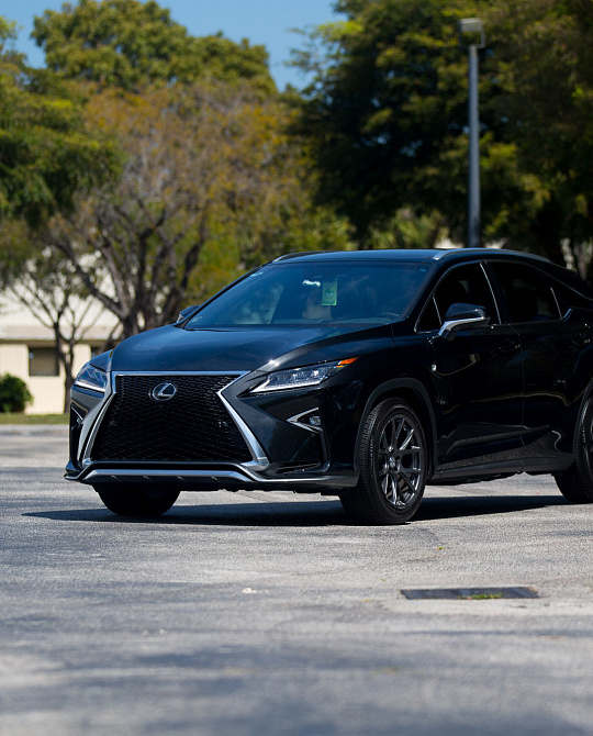 Фото дисков VFS-6 Глянцевый графит на Lexus RX IV