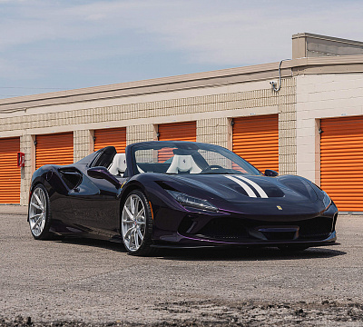 Фото дисков HRE P104SC на Ferrari F8