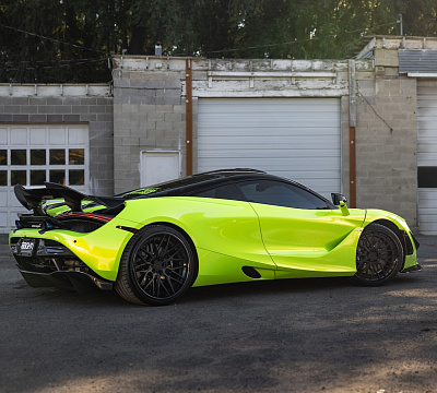 Фото дисков Strasse Wheels SV10M Deep Concave FS на McLaren 720S