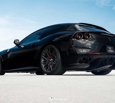 Фото дисков Anrky S1-X1 на Ferrari GTC4Lusso