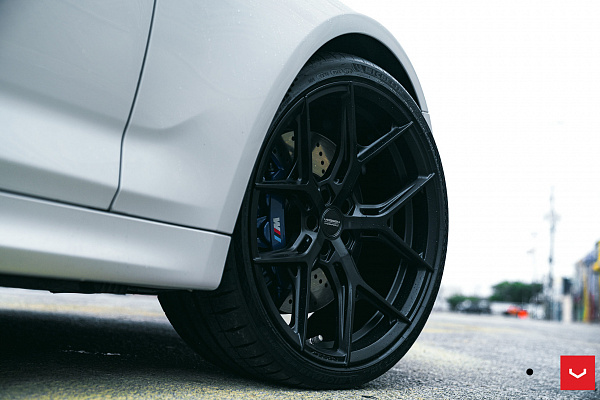 Фото дисков Vossen HF-5 Черный сатин на BMW 5/M5 (G30/F90)