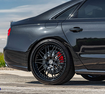 Фото дисков HRE 540C на Audi A/S 8 (D4)